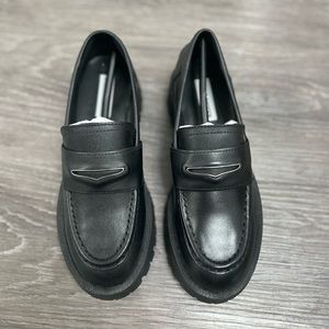 Steve Madden Lawrence loafer brand new in box